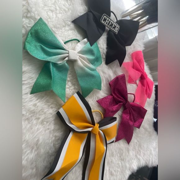 Cheerleading Bows bundle - Picture 2 of 5
